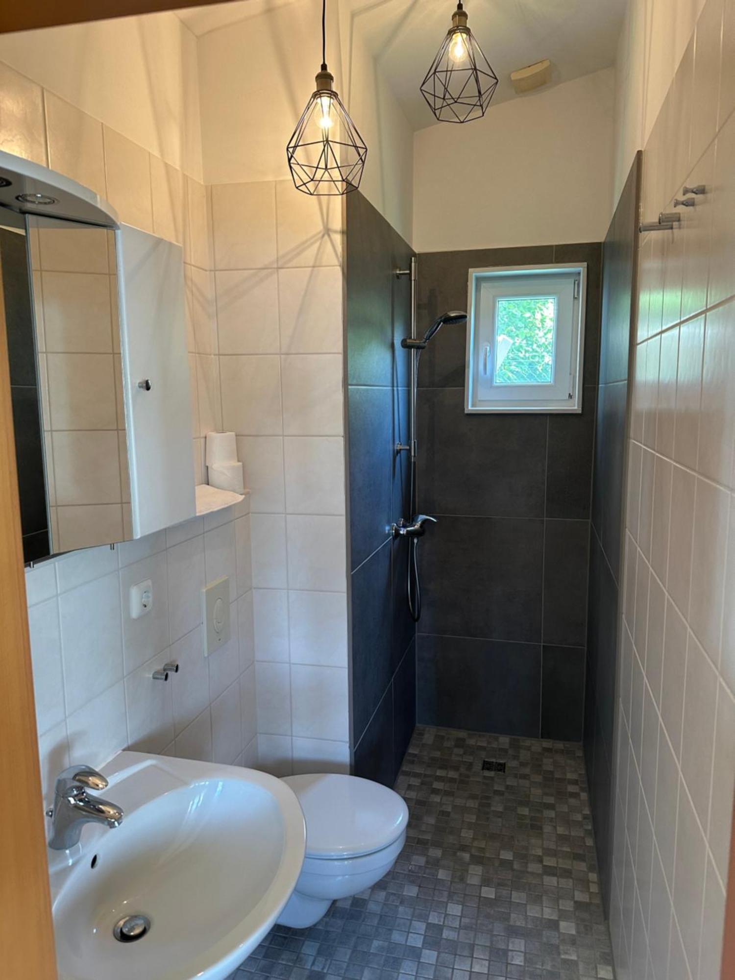 Behrensdorf Ferienhaus 3 Campingpark Waldesruh מראה חיצוני תמונה